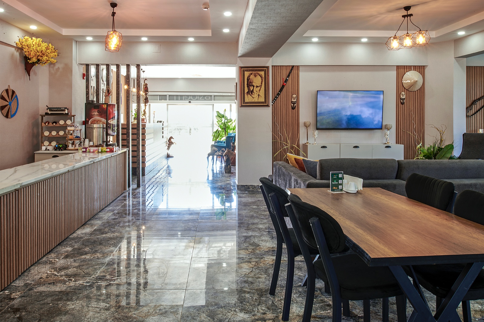 Restorant Ve Lobi